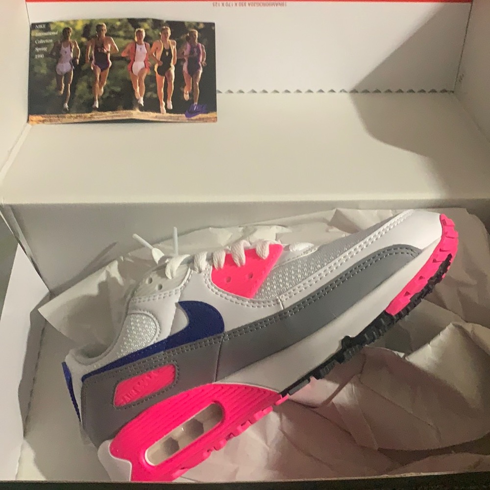 NIKE AirMax III